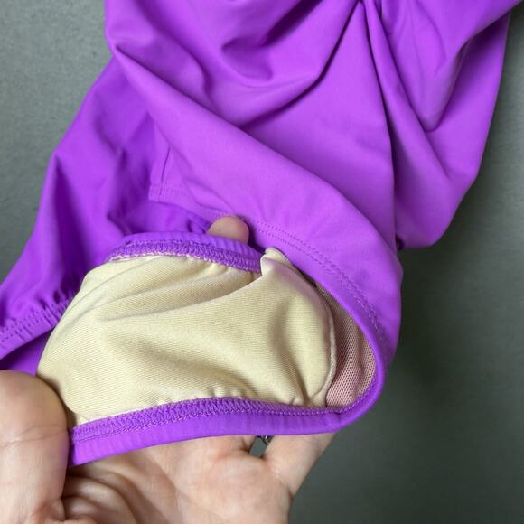 New Shore Shapes Swimwear Purple One-Piece Swimsuit Gold Detail Women's Size 10 - Picture 4 of 8